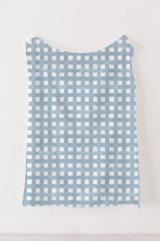 Ida Mae Home Ellie Plaid in Blue Plush Throw blanket