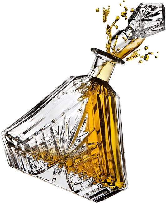 triangle decanter whiskey bar alcohol crystal glass clear beverage bourbon cut crystalline traditional dublin style classic