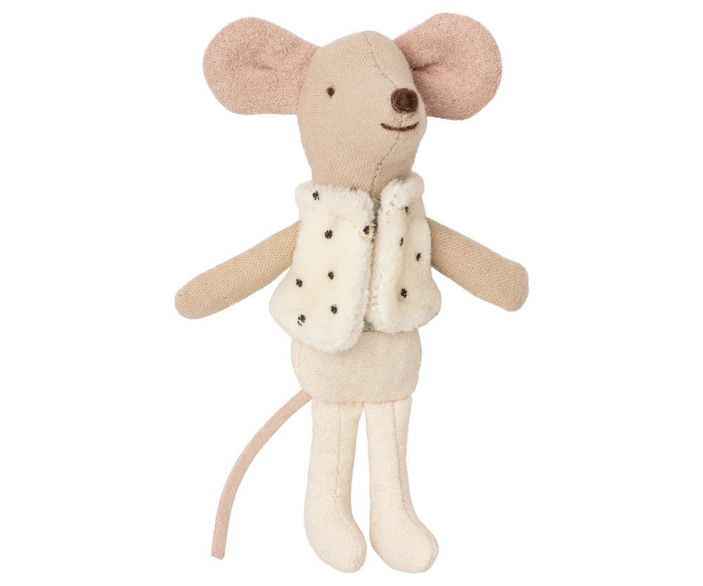 Maileg dancer mouse in matchbox