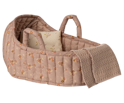 Large Carry Cot - Maileg