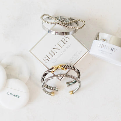 Shinery Illuminating Pom jewelry polisher and tarnish remover 