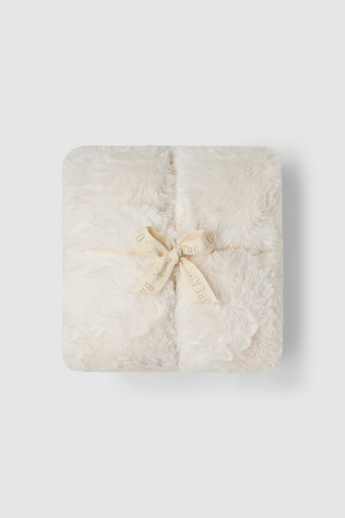 Cloud Faux Fur Throw