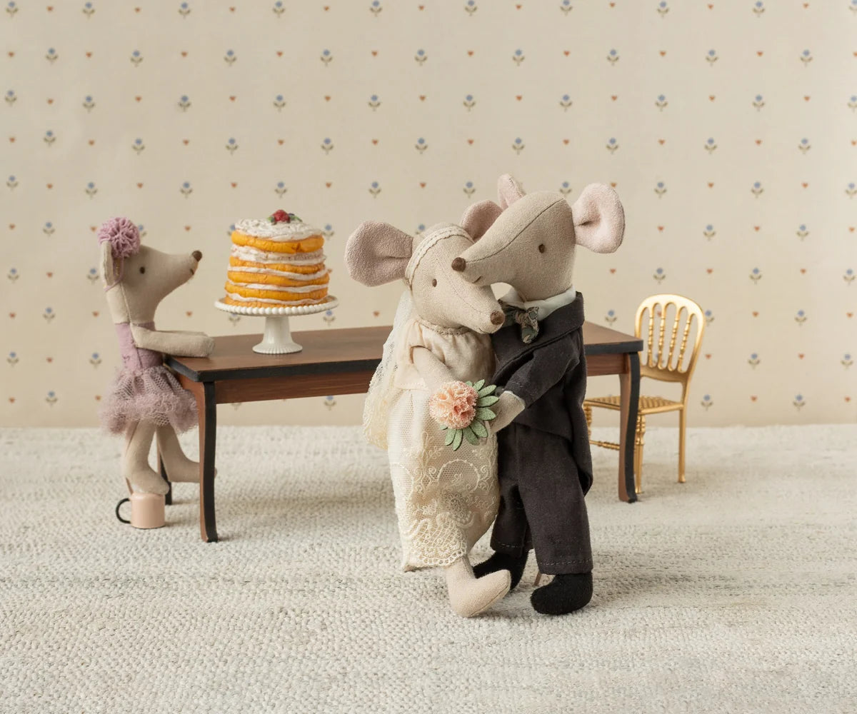 Long Dining Table - Mouse