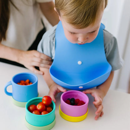 Morepeas roll and snap silicone bib for babies and toddlers